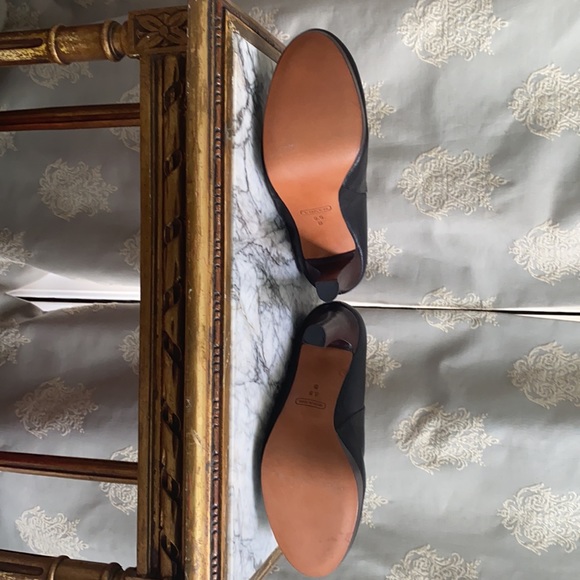 Coach Black Leather Ankle Boots. Like New/Never Worn/Excellent Condition. 8.5 - Picture 10 of 16